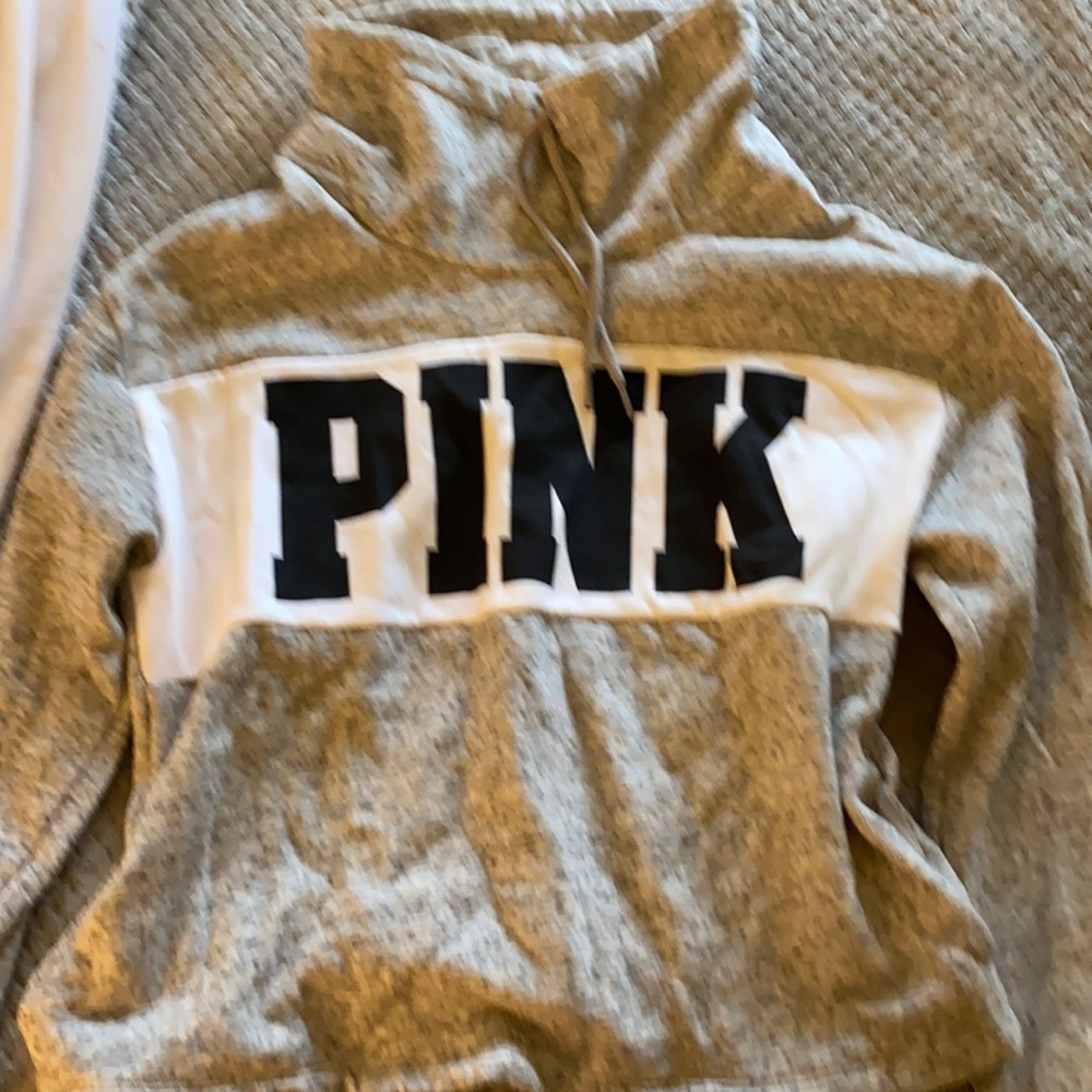 Pink cropped top